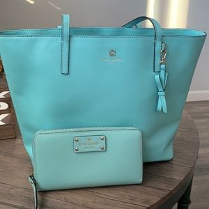 Gently loved Kate Spade purse with matching wallet $80